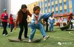 扑克策略的长期回报（扑克策略的长期收益）