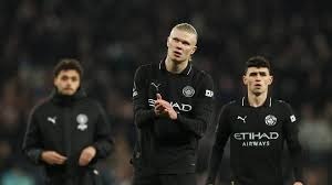 “混合脸谱”挑战来袭🔥是什么照片让小图拉姆笑出屏...