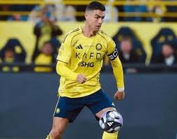 东契奇首战独行侠砍下三双后，面对30支球队全部拿到过三双